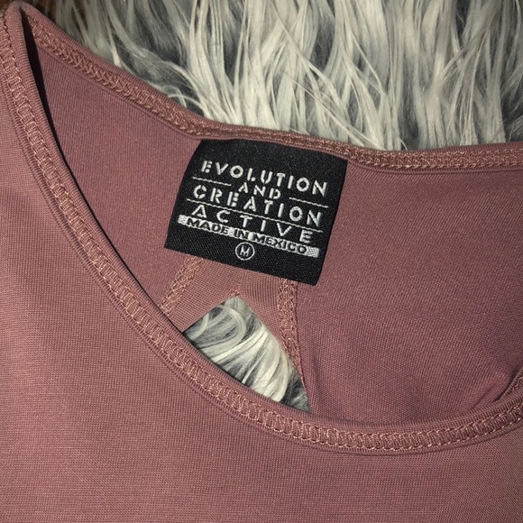 Tank top - Picture 2 of 4